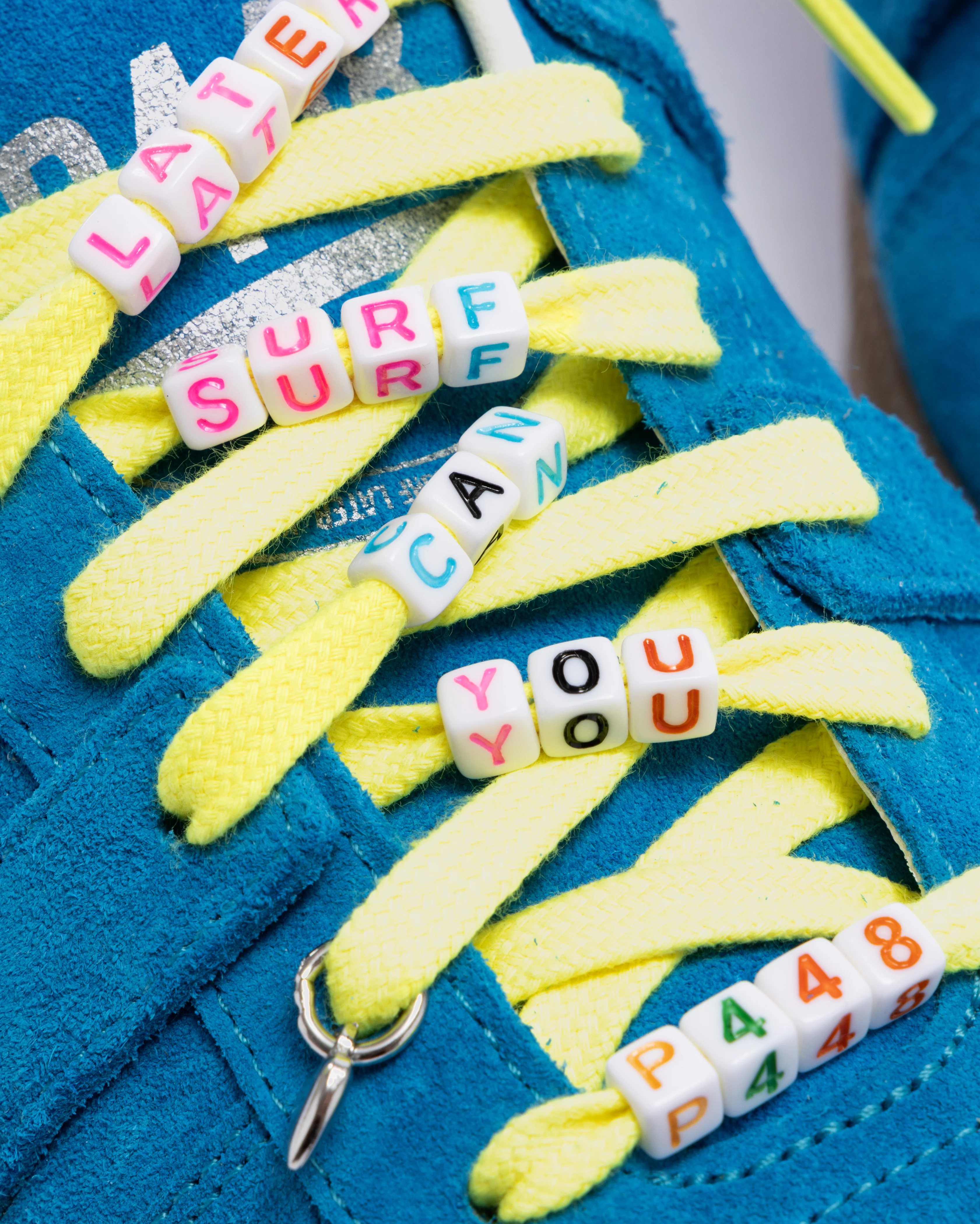 Charm Shoelaces Yellow/Purple - Image 5