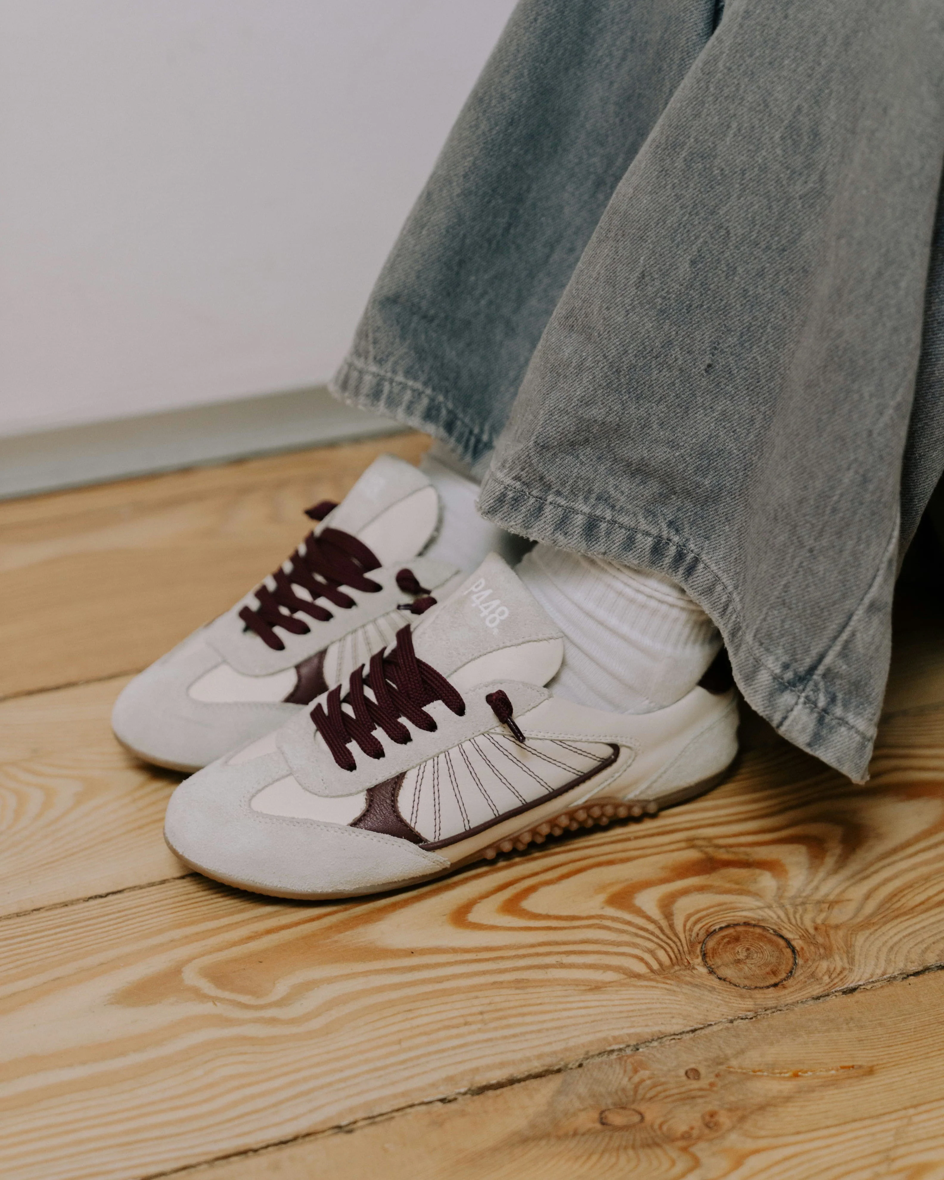 Lisbon Cream Maroon - Image 3